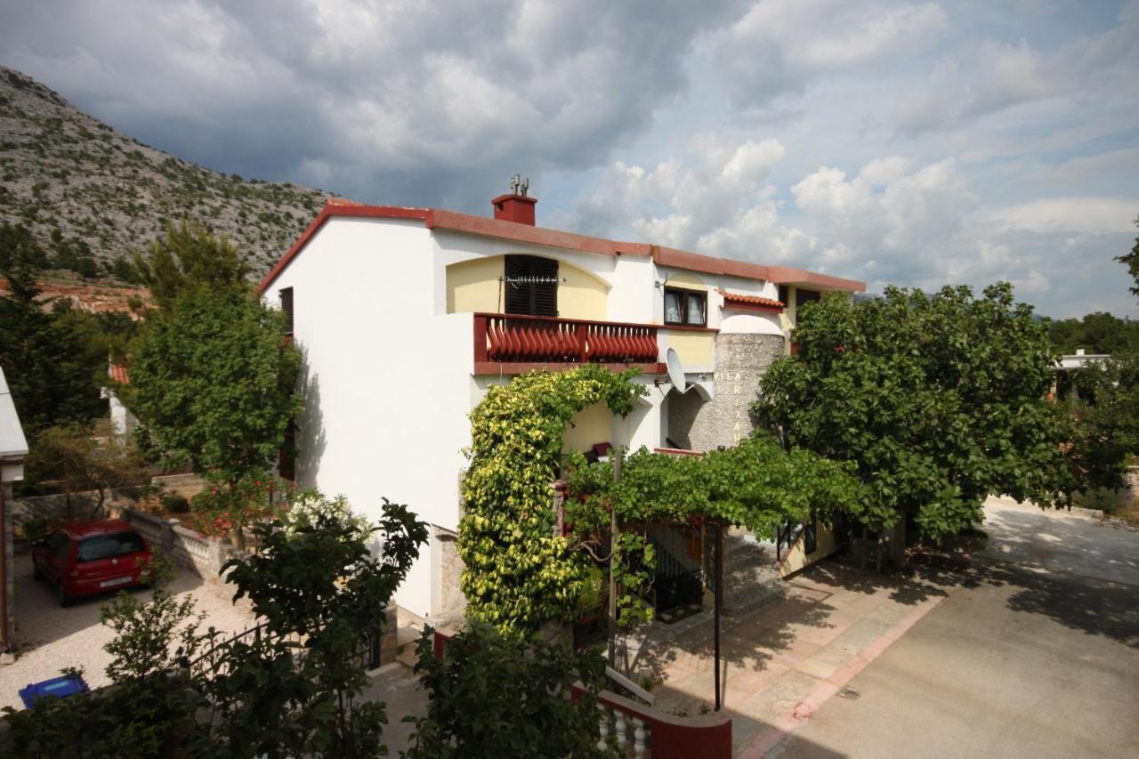 Apartments With A Parking Space Starigrad, Paklenica - 6618 Kültér fotó
